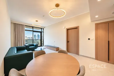 Neva Residences, Jumeirah Village Circle, Dubai - Espace