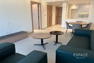 Neva Residences, Jumeirah Village Circle, Dubai - Espace