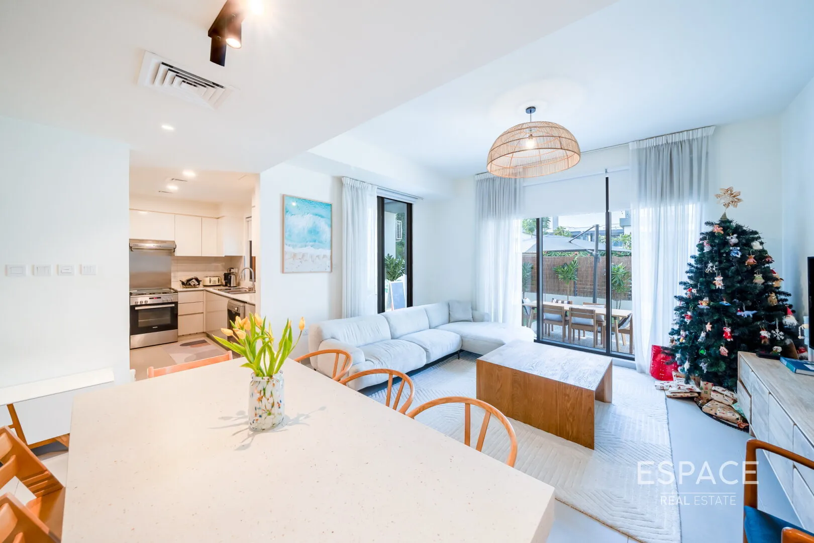 single static gallery