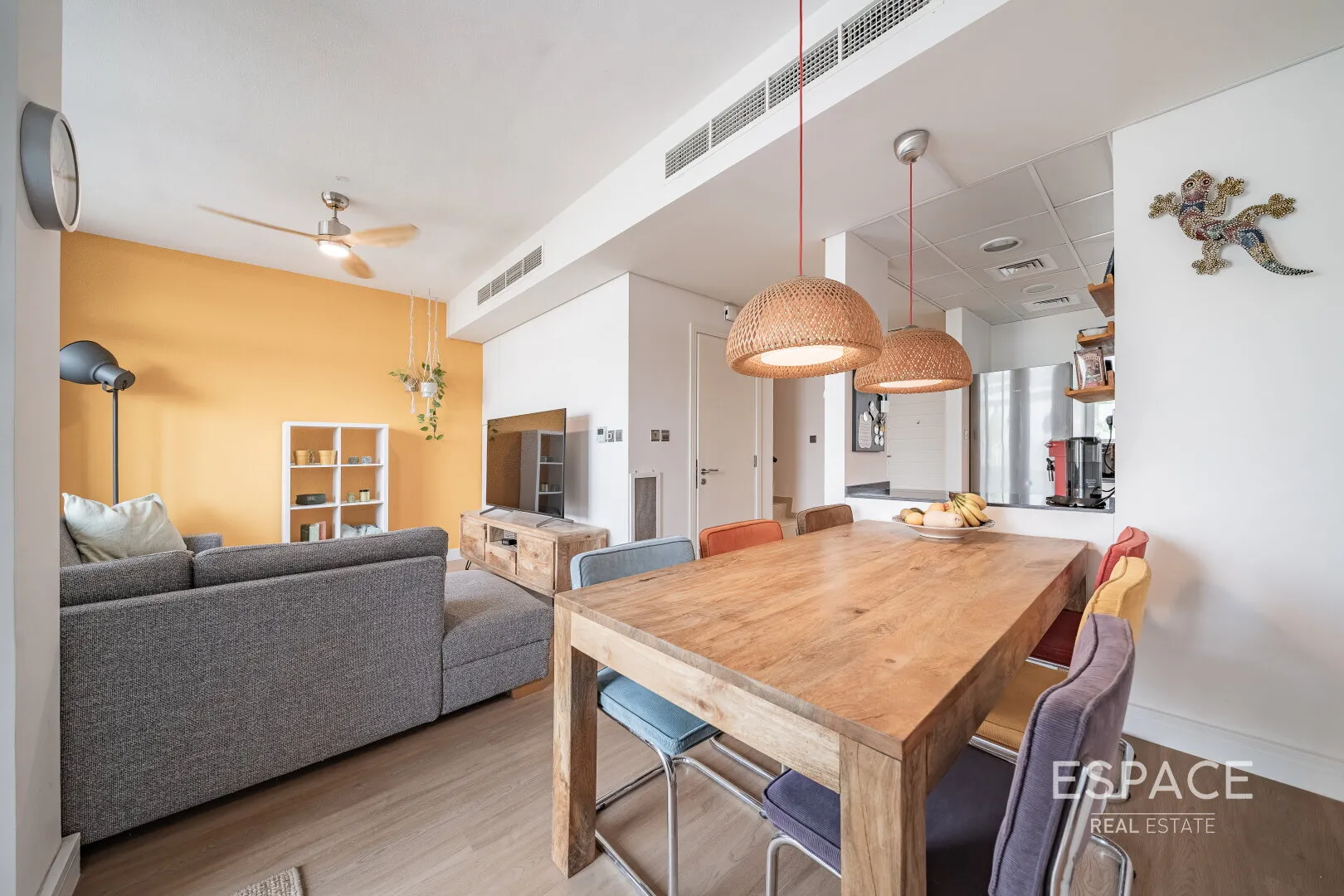 single static gallery