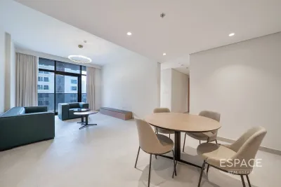 Neva Residences, Jumeirah Village Circle, Dubai - Espace