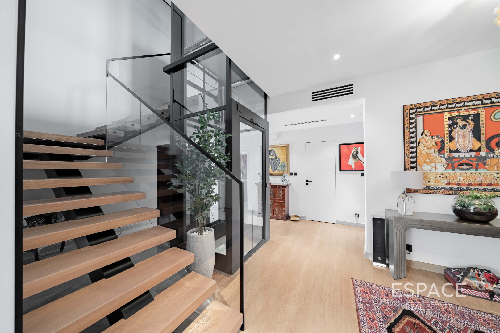 PropertiesGalleryCamera