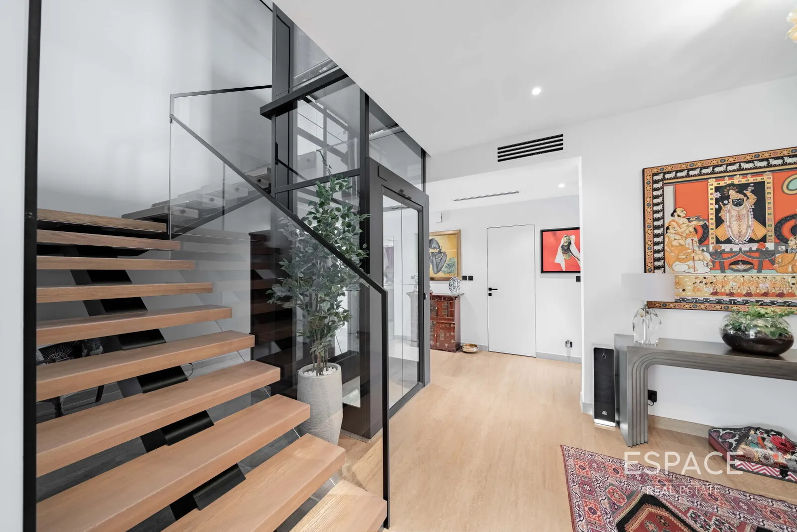 PropertiesGalleryCamera