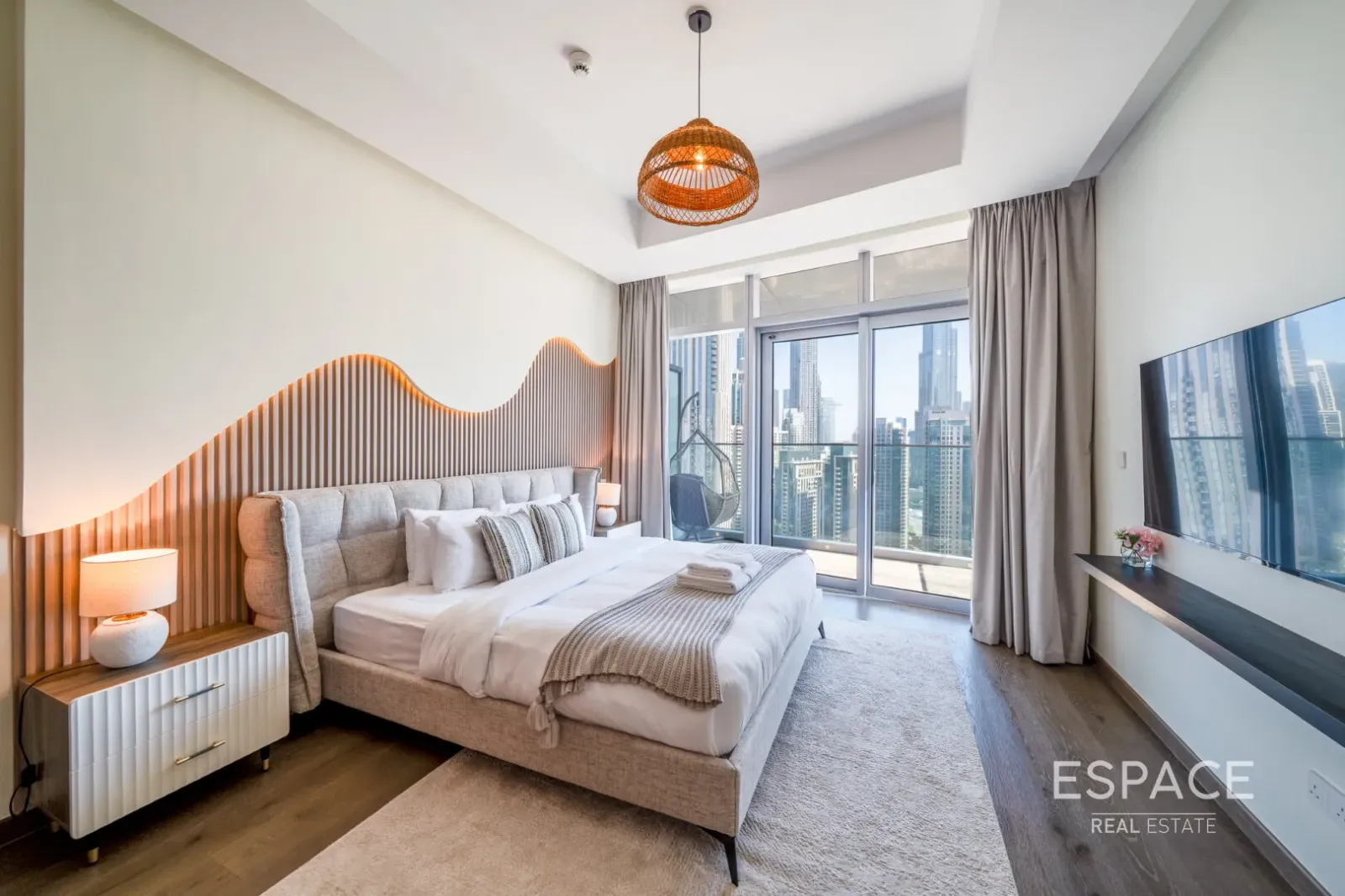 PropertiesGalleryCamera