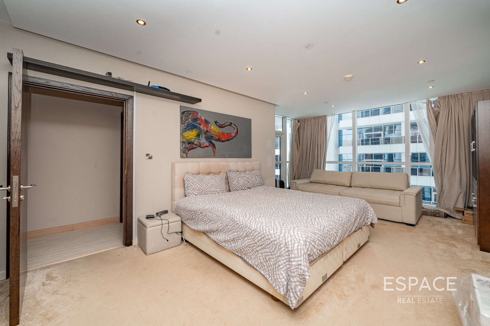 PropertiesGalleryCamera