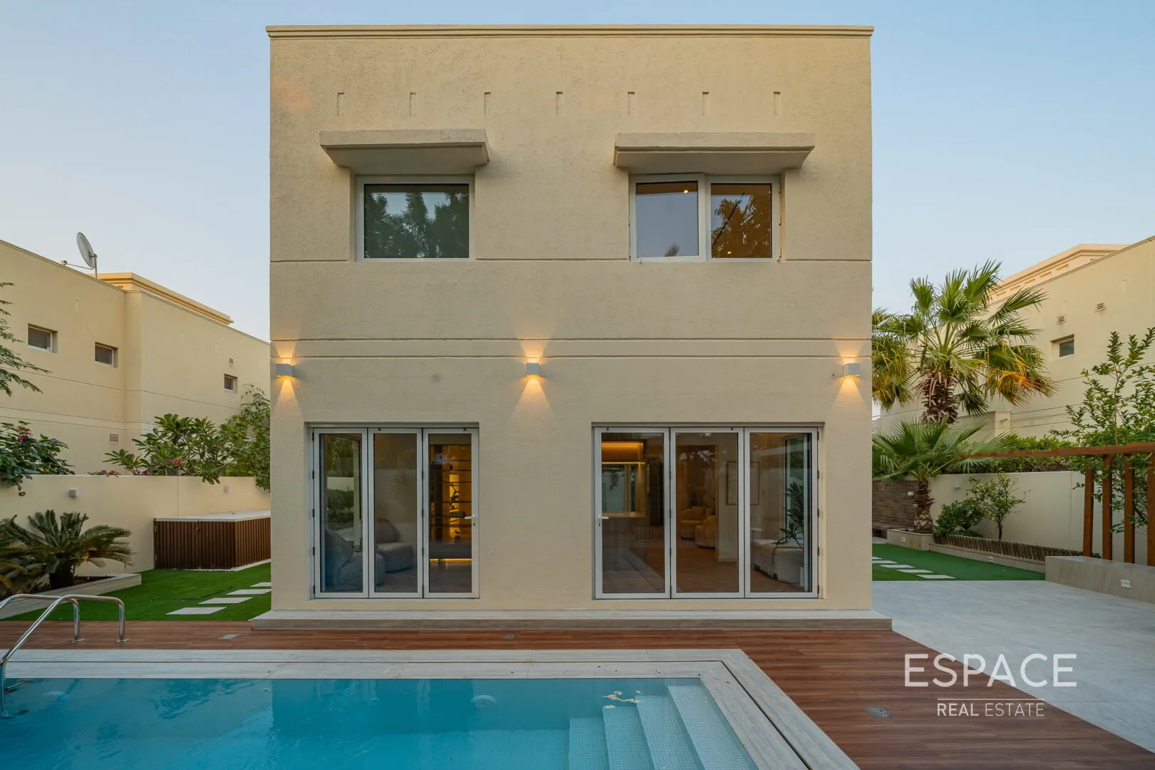 PropertiesGalleryCamera