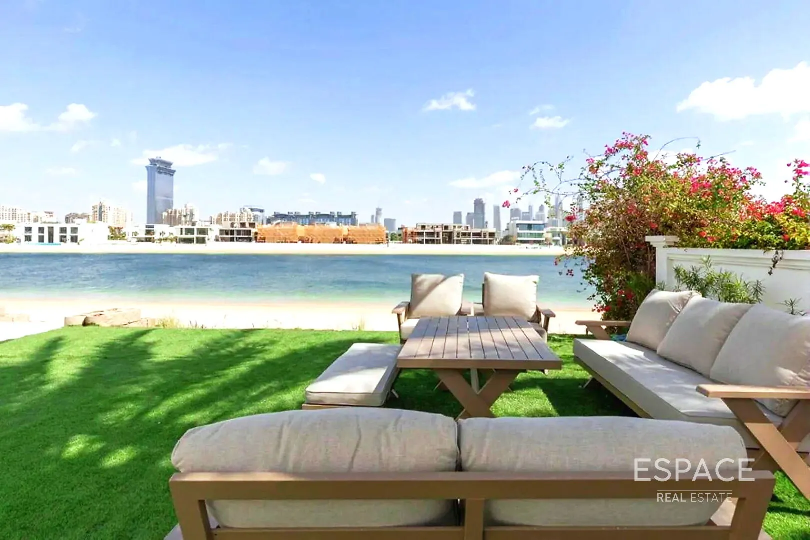 PropertiesGalleryCamera