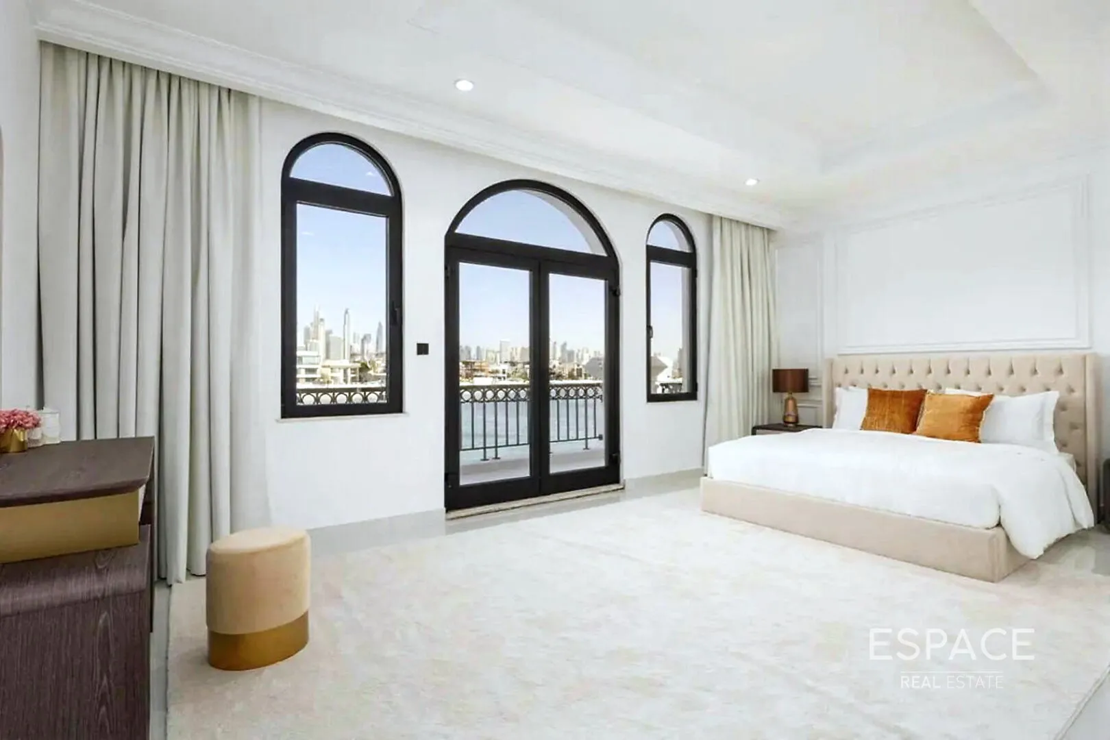 single static gallery