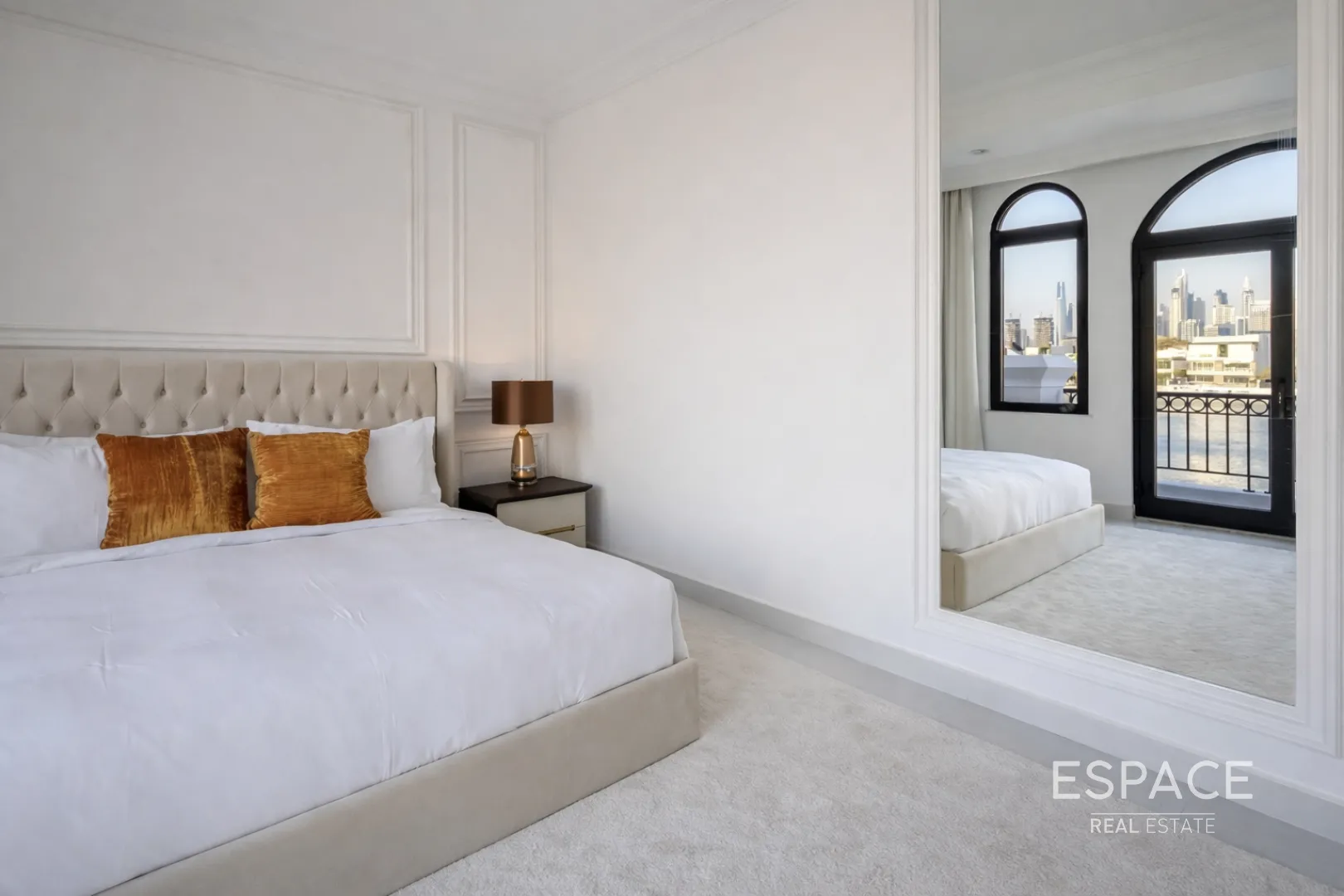 PropertiesGalleryCamera