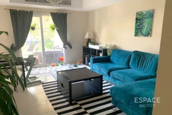 Springs 14, Springs, Dubai - Espace