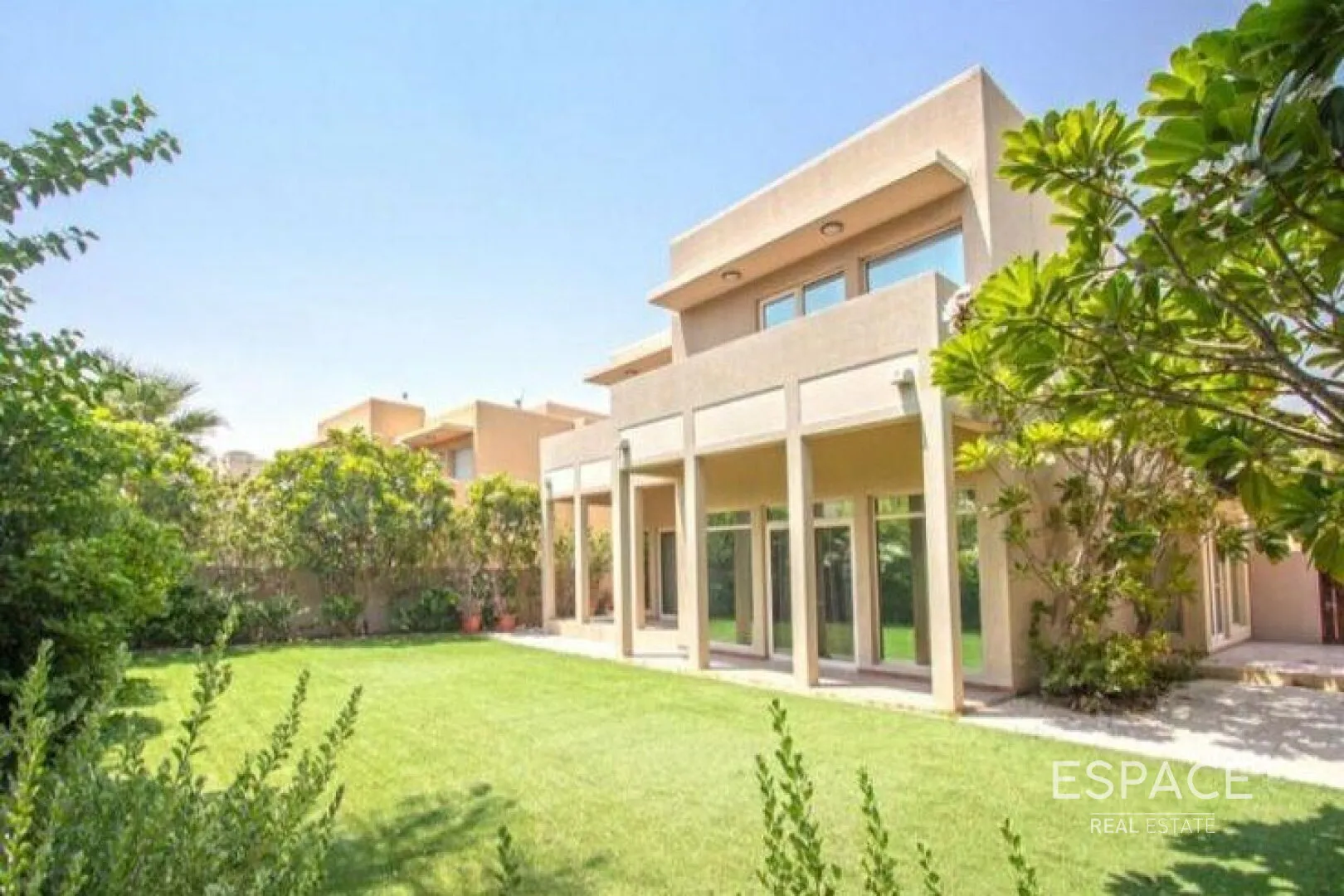 single static gallery