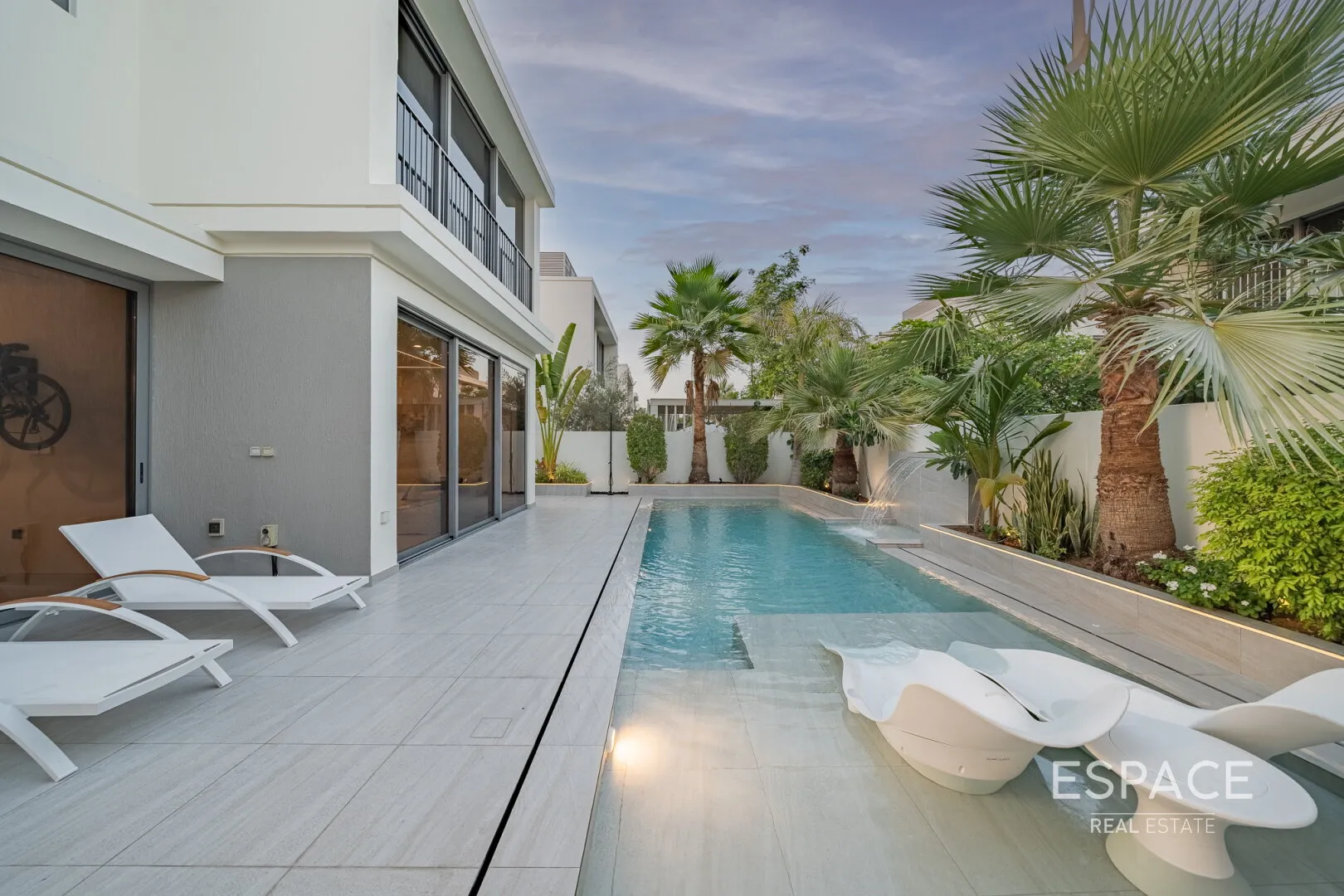 PropertiesGalleryCamera