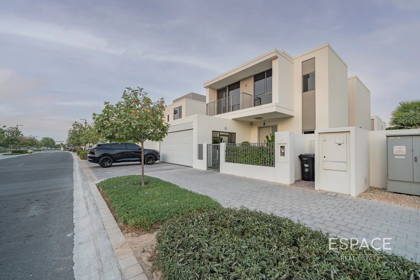 PropertiesGalleryCamera