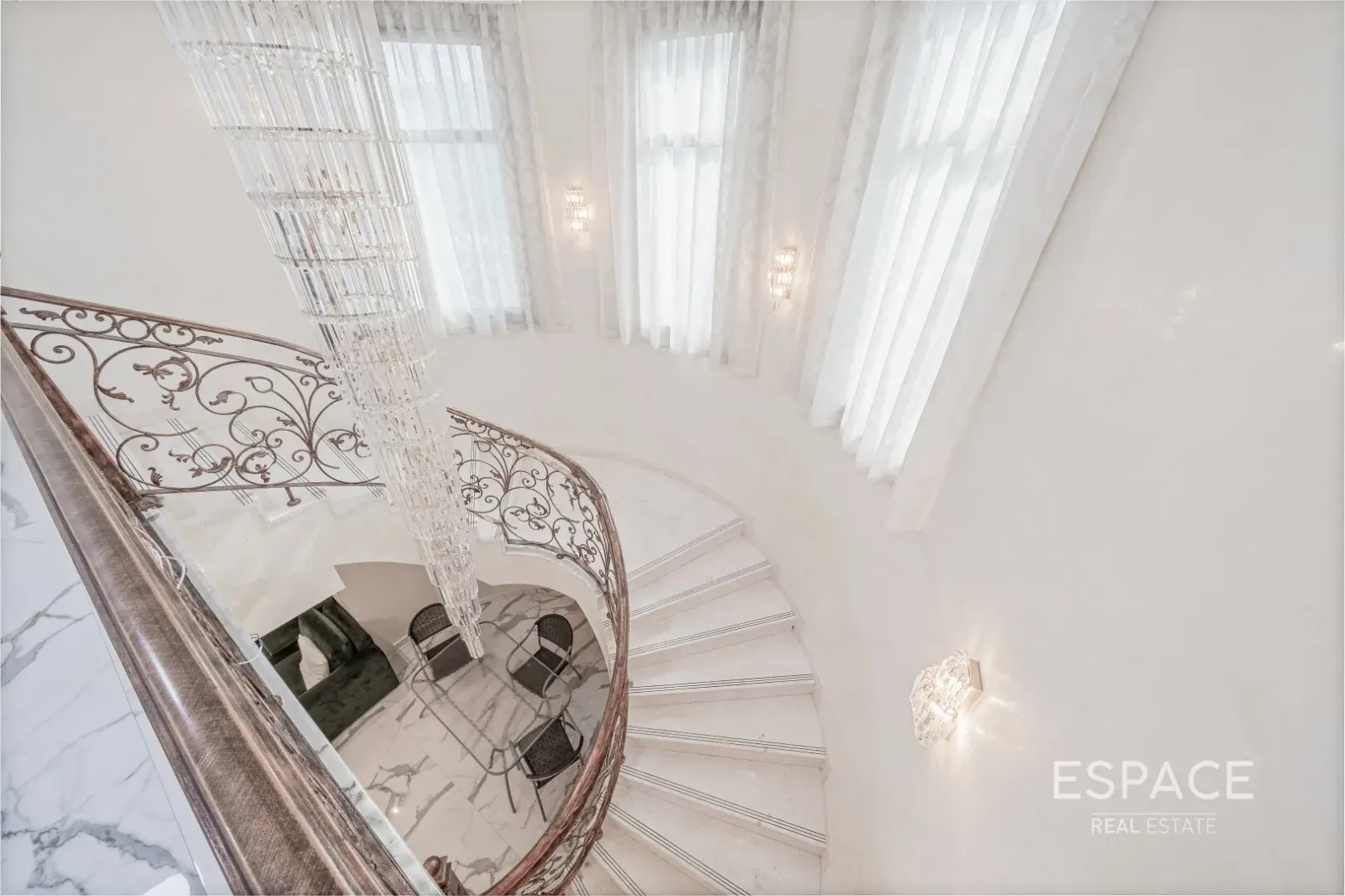 PropertiesGalleryCamera