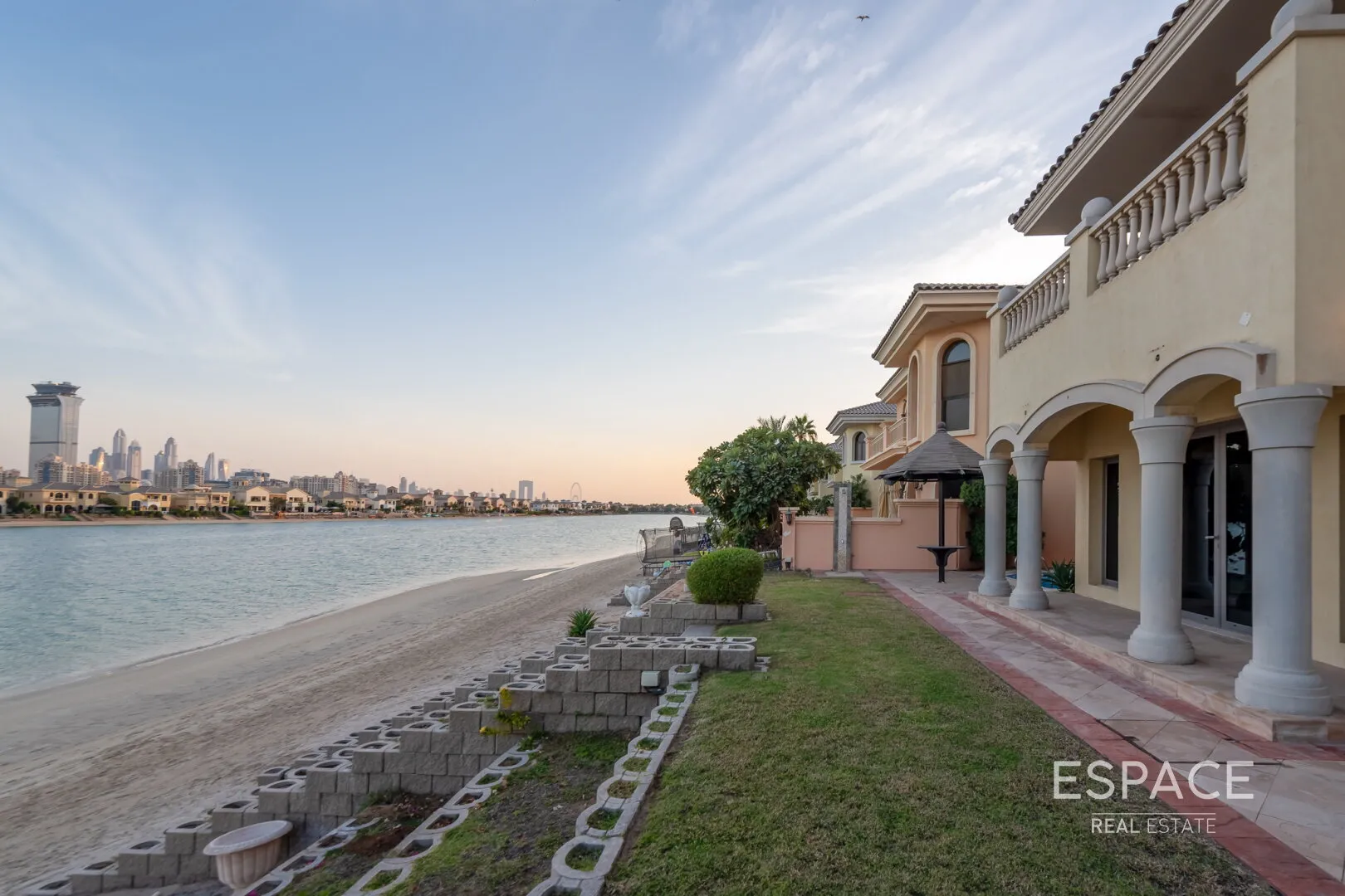 PropertiesGalleryCamera