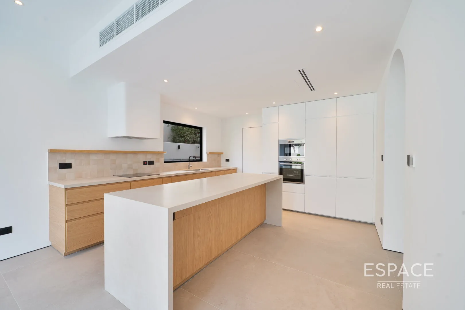 single static gallery