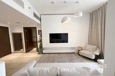 Pantheon Elysee III, Jumeirah Village Circle, Dubai - Espace
