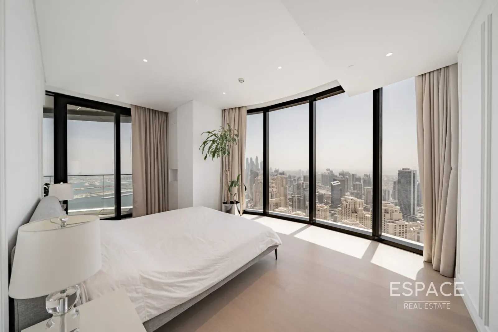 PropertiesGalleryCamera