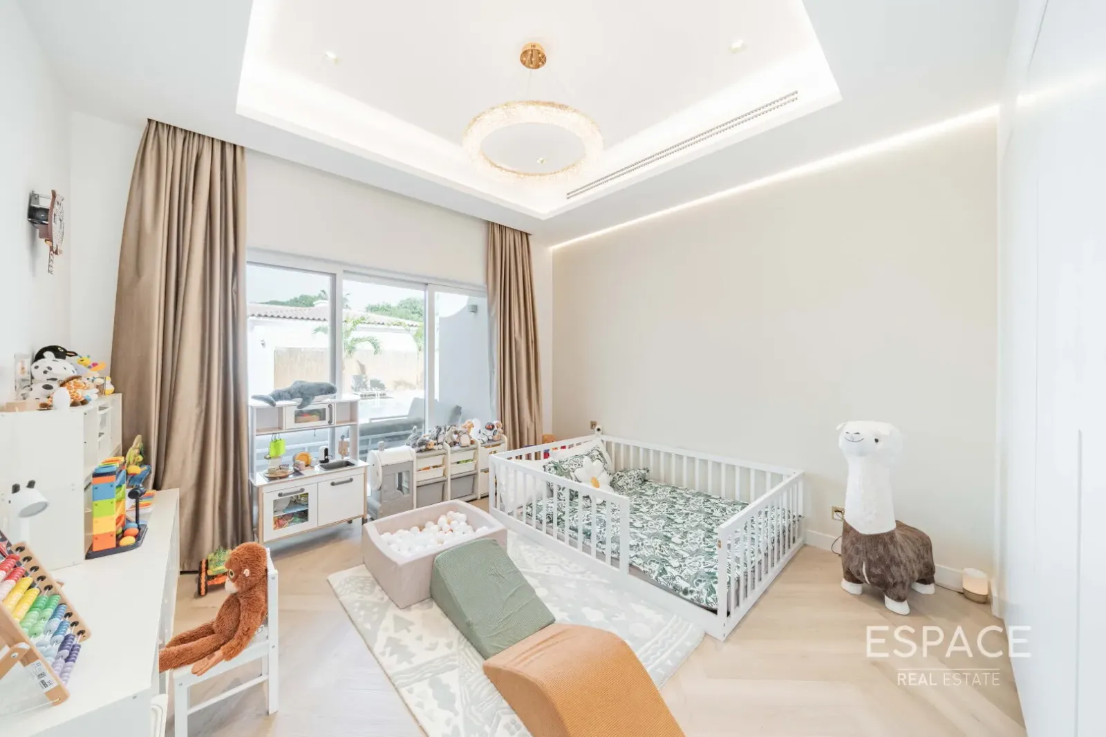 PropertiesGalleryCamera