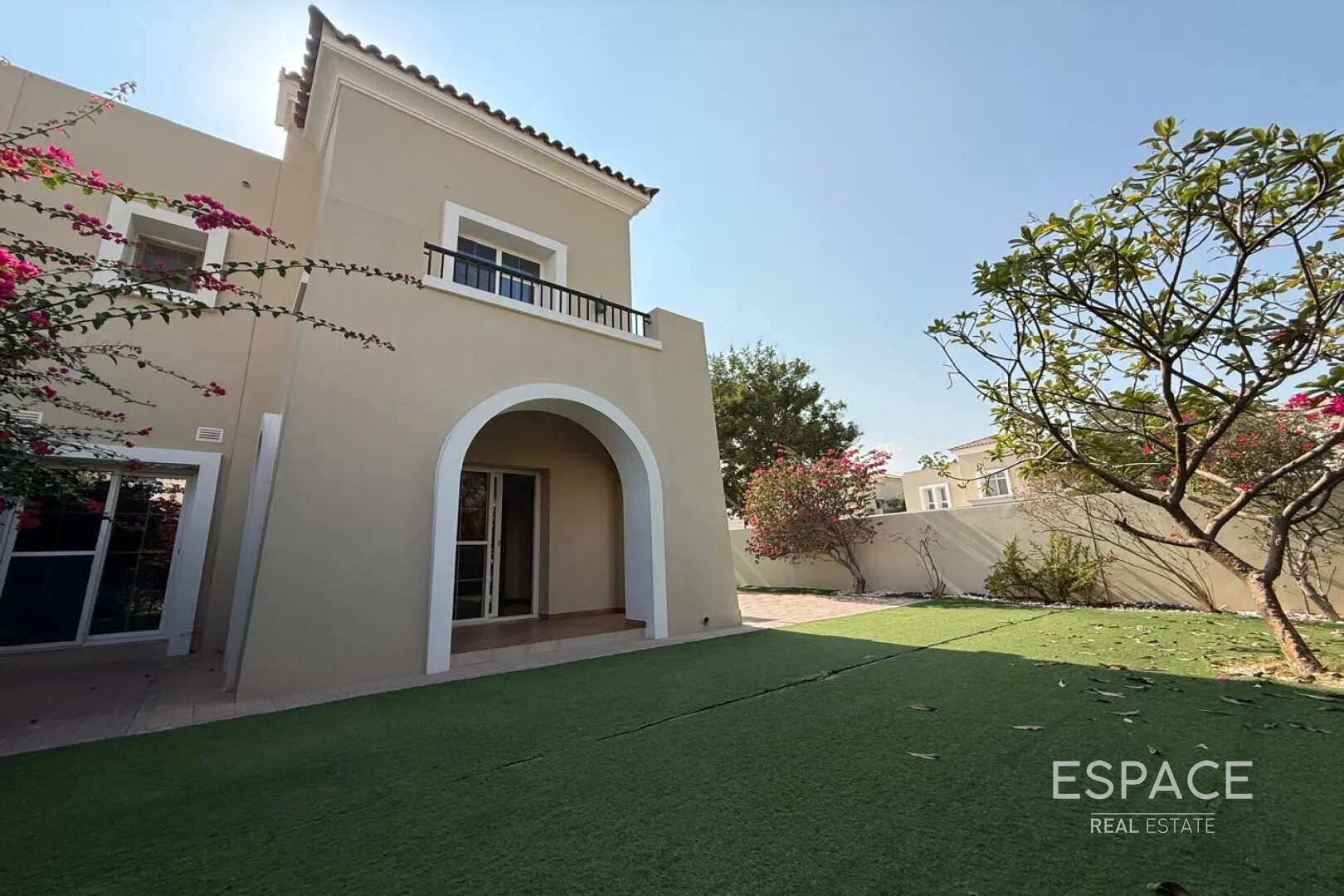 single static gallery