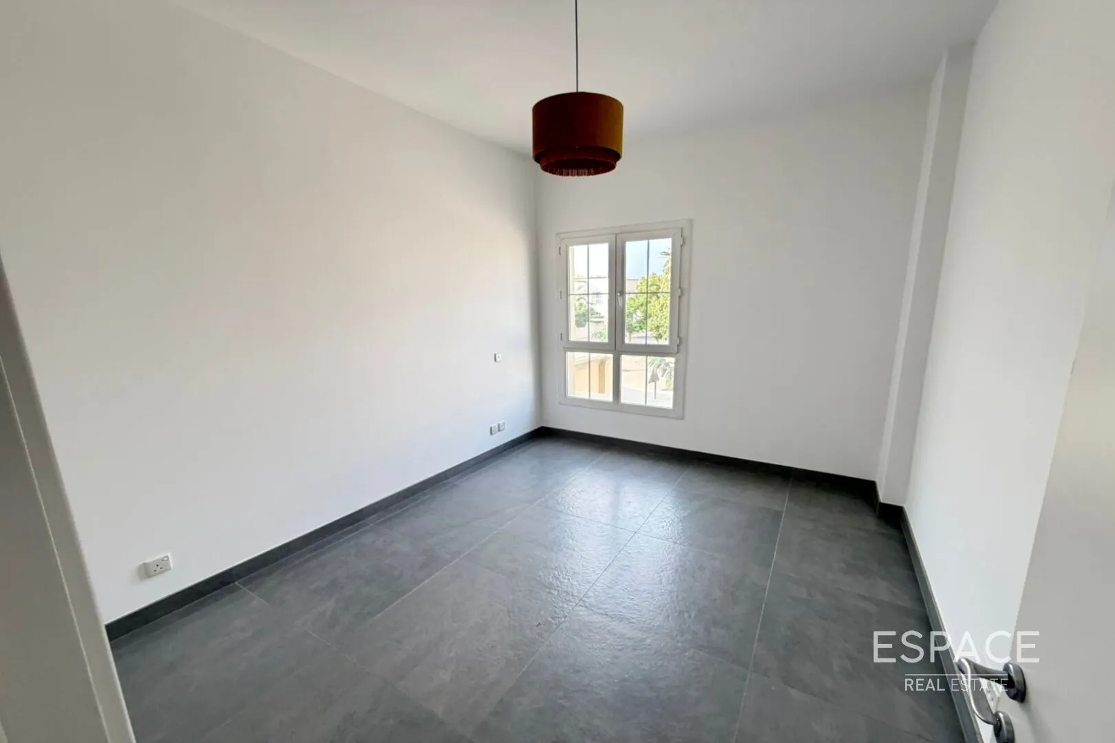 single static gallery