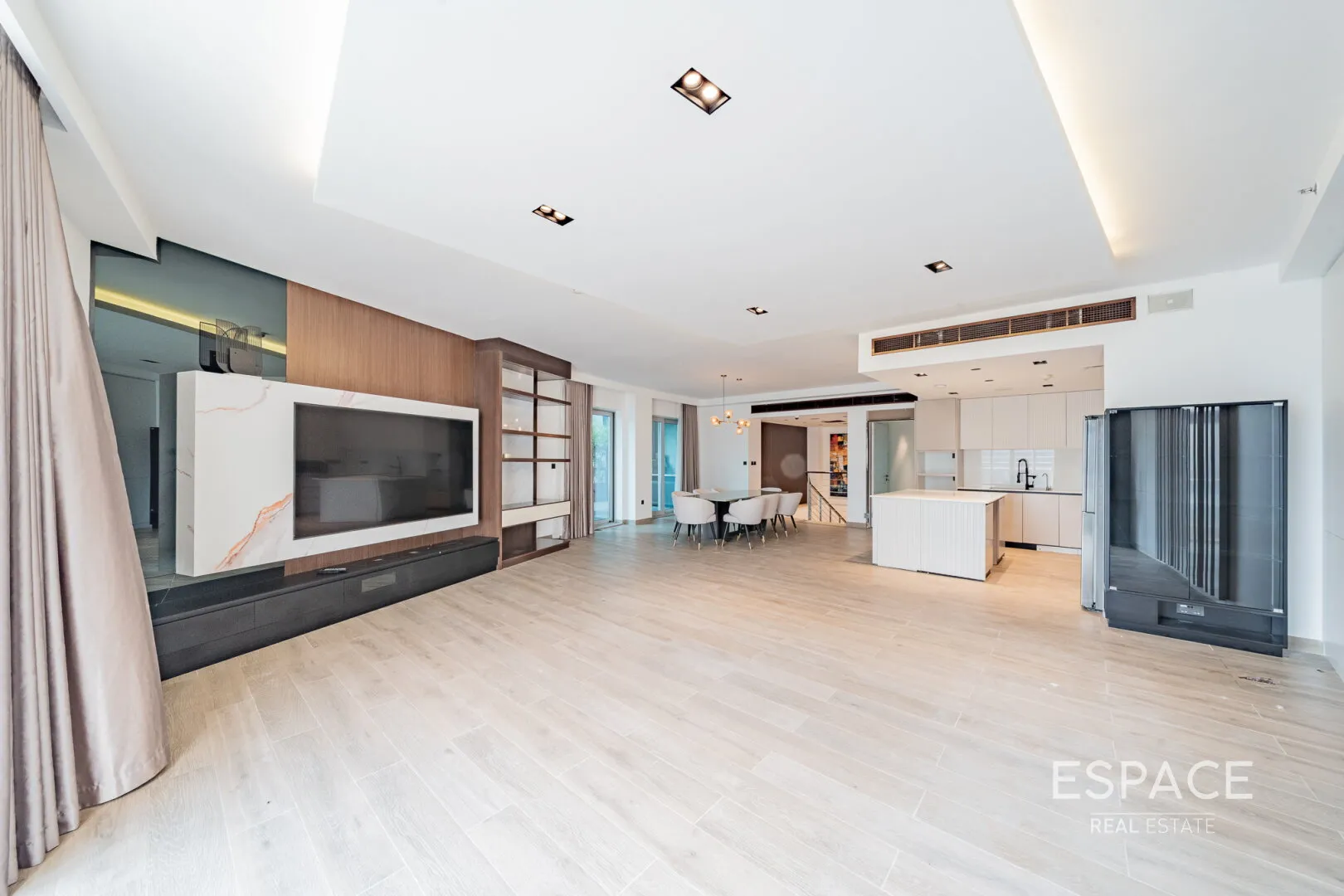 single static gallery