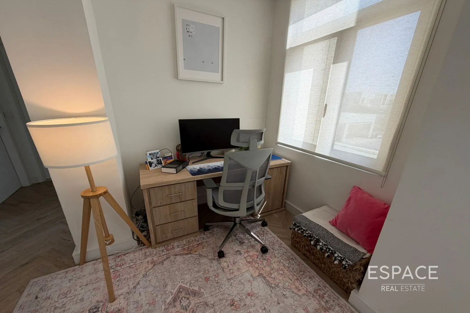 PropertiesGalleryCamera