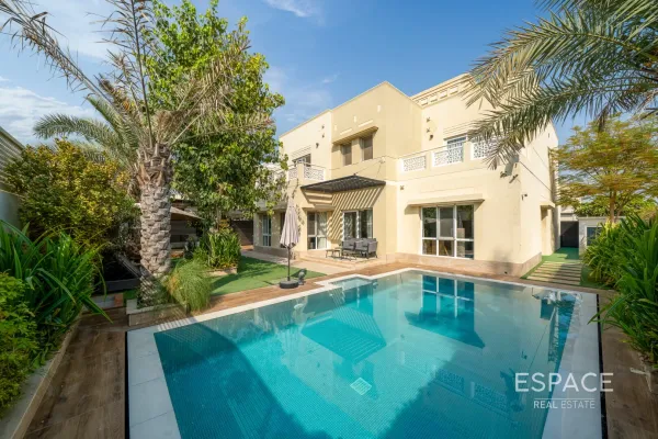 Meadows 8, Meadows, Dubai - Espace
