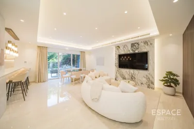 Ghadeer 1, Lakes, Dubai - Espace