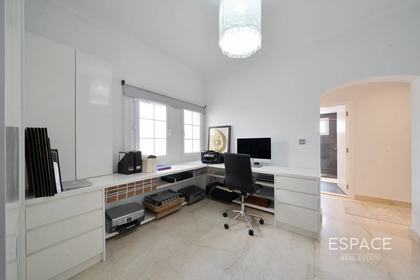 PropertiesGalleryCamera
