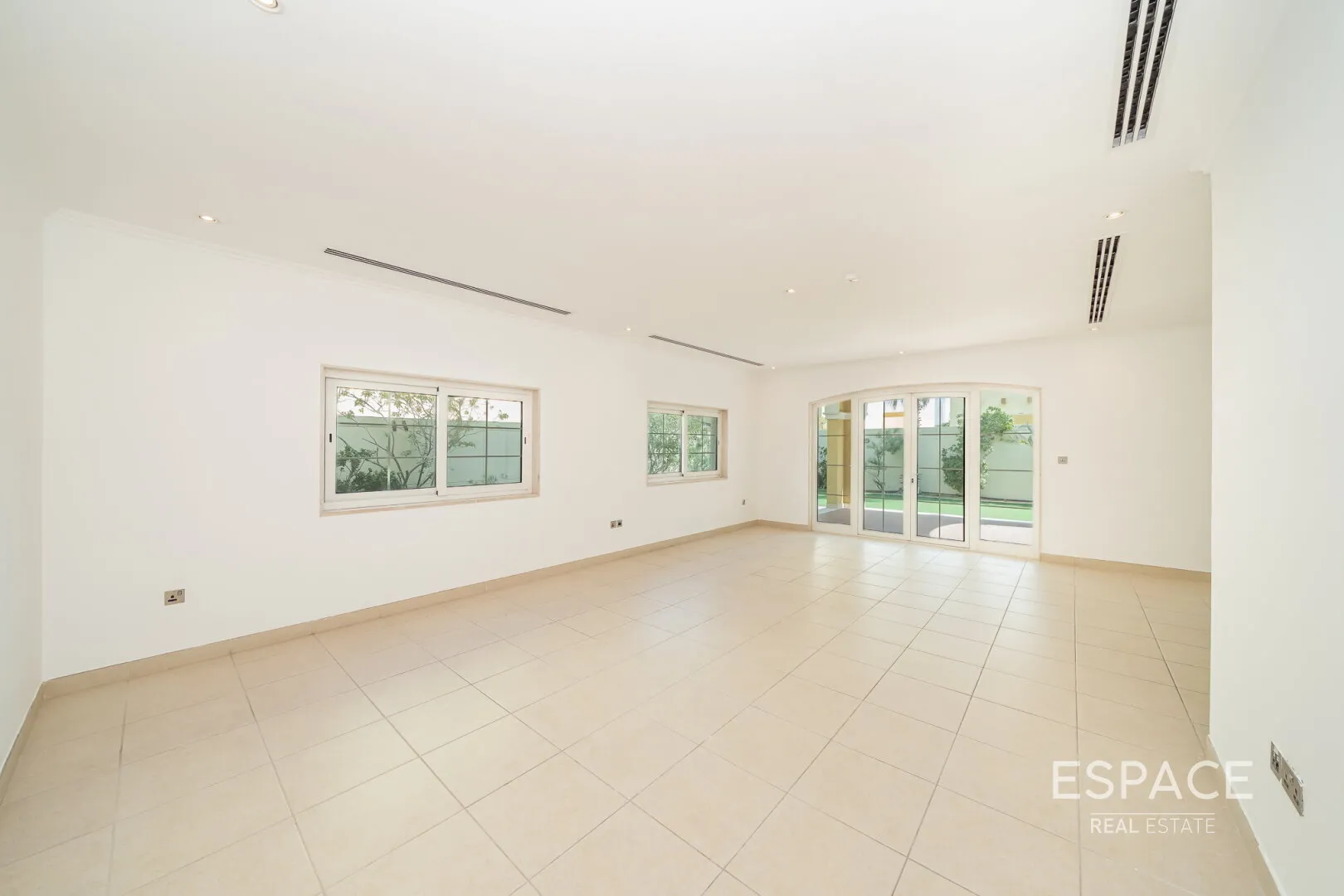 single static gallery