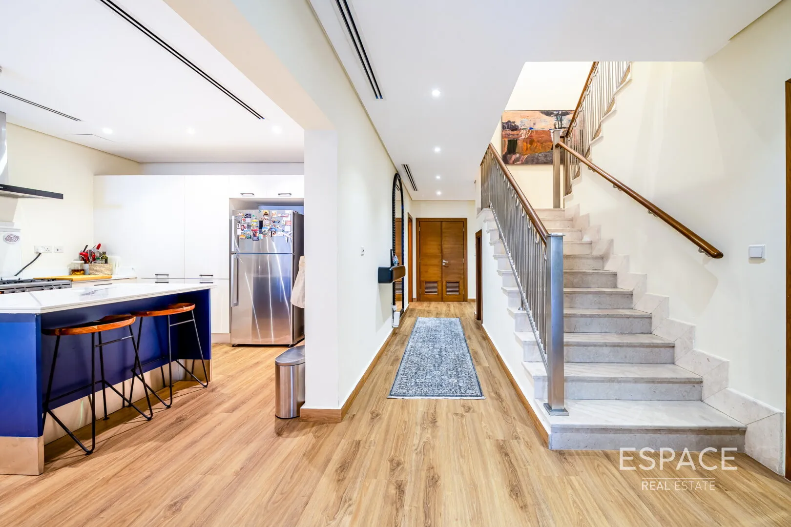 single static gallery