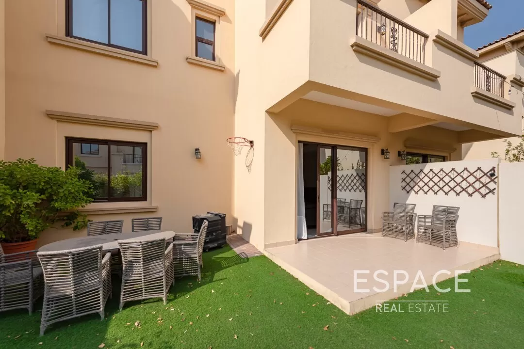 single static gallery