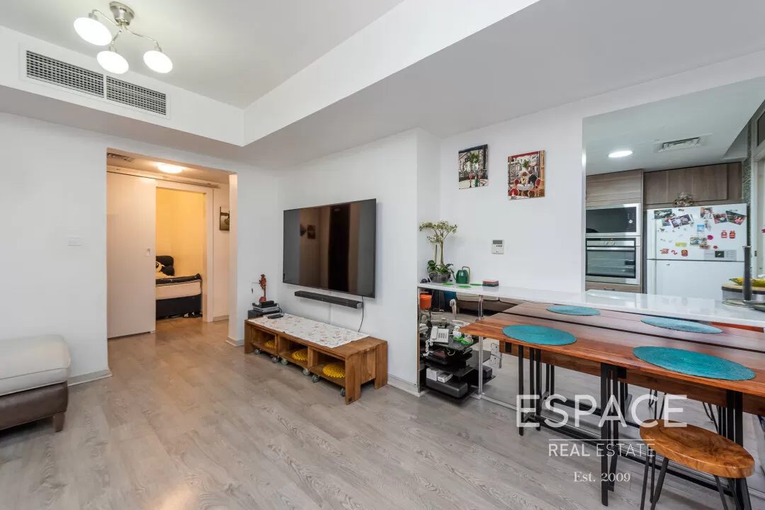 single static gallery