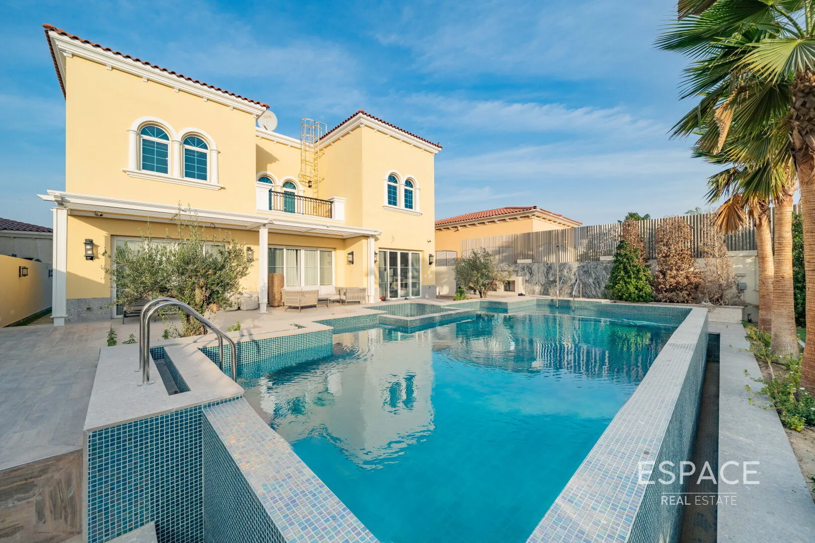 single static gallery