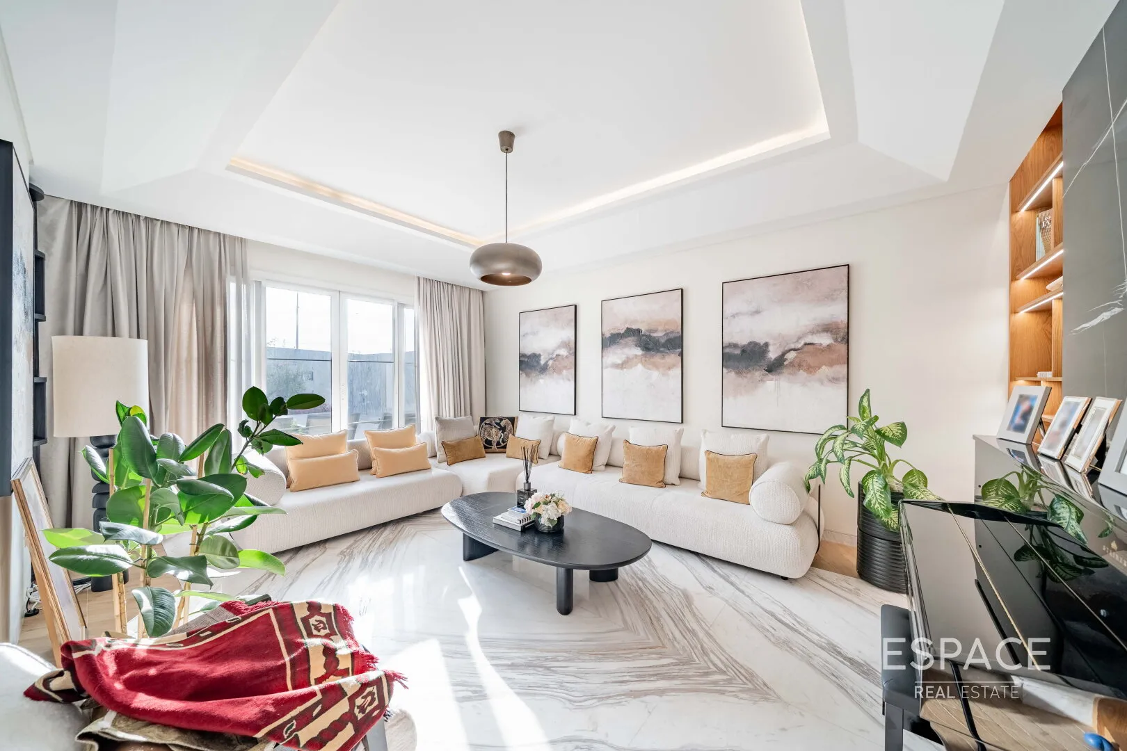 single static gallery