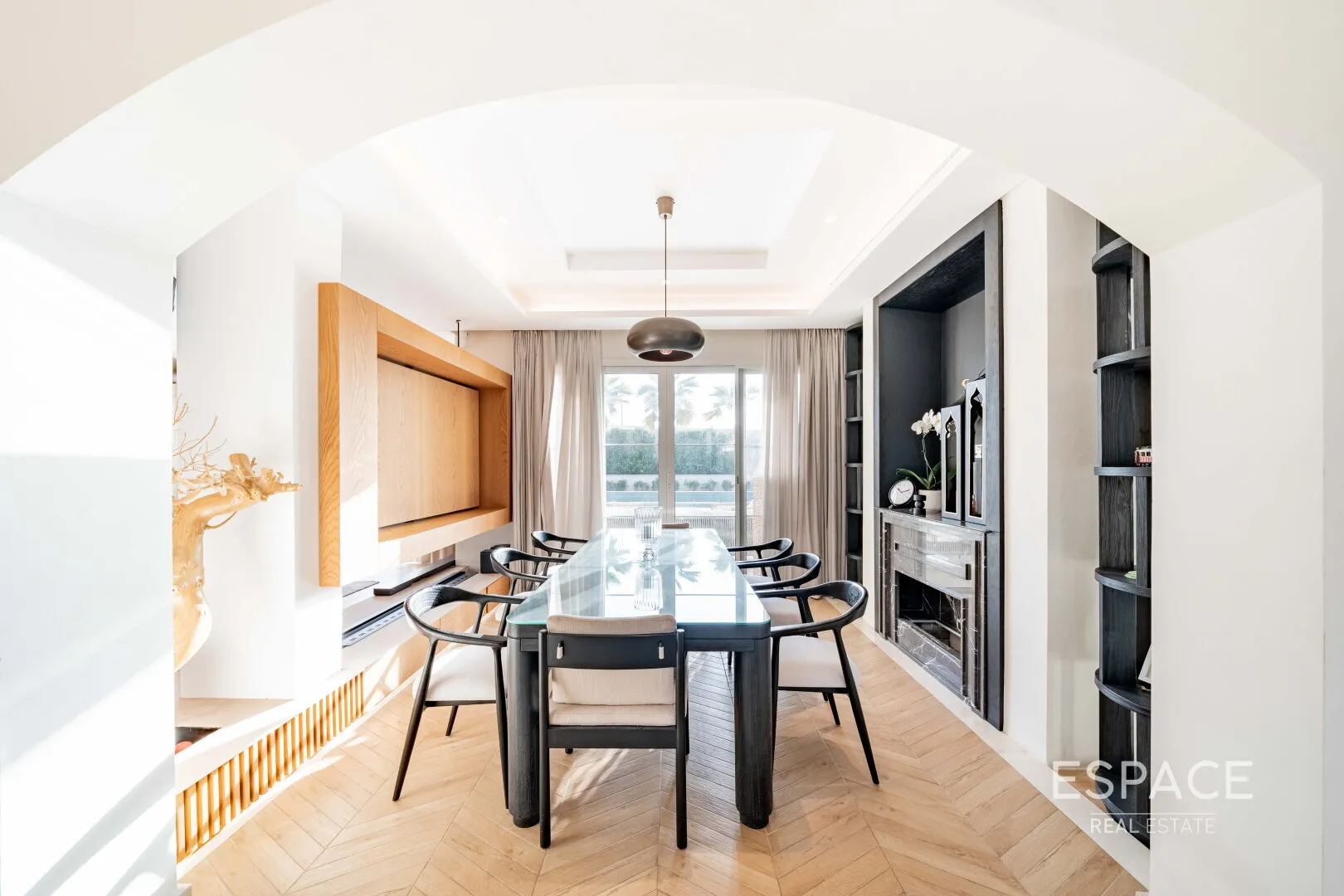 single static gallery