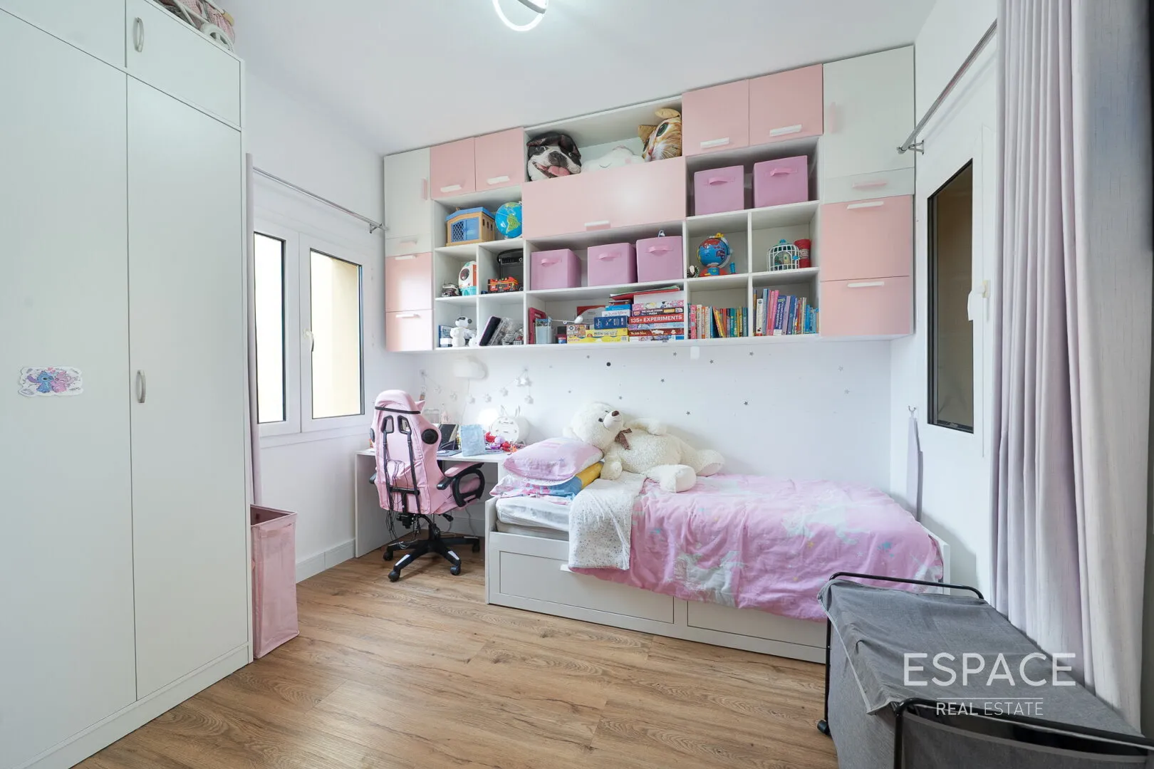 PropertiesGalleryCamera