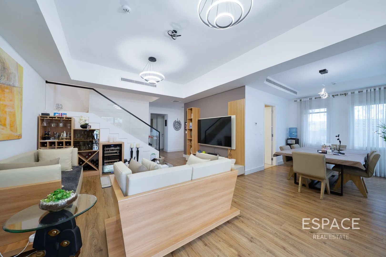 single static gallery