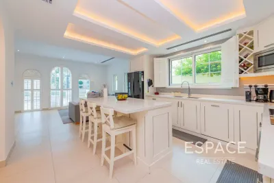 Legacy, Jumeirah Park, Dubai - Espace