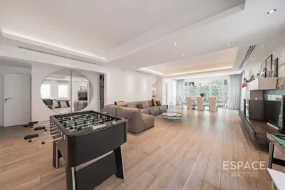Meadows 6, Meadows, Dubai - Espace