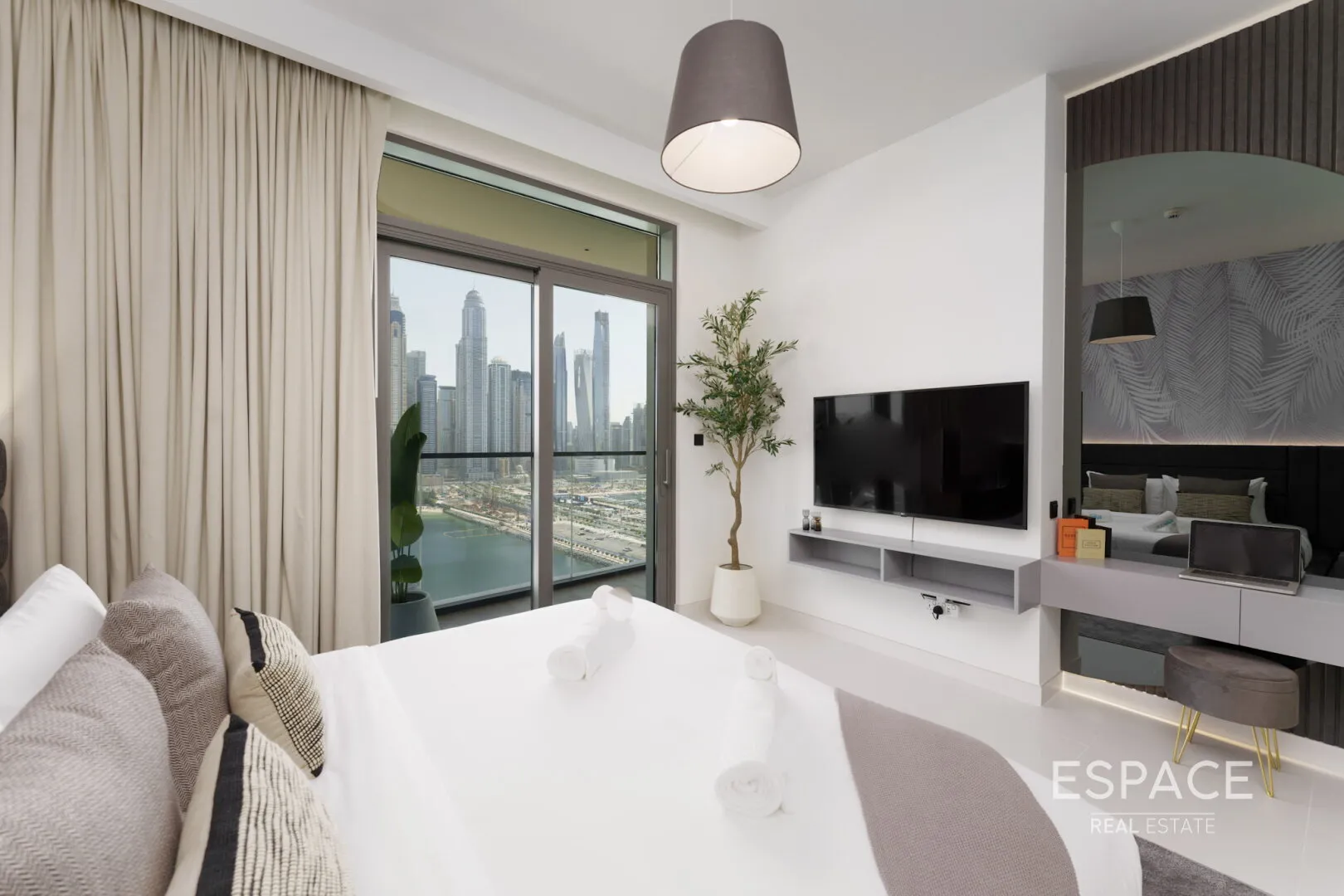 single static gallery