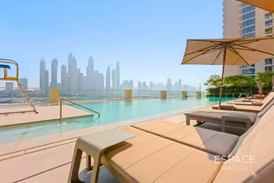 EMAAR Beach Front - Marina Vista Tower 1, Dubai Harbour, Dubai - Espace