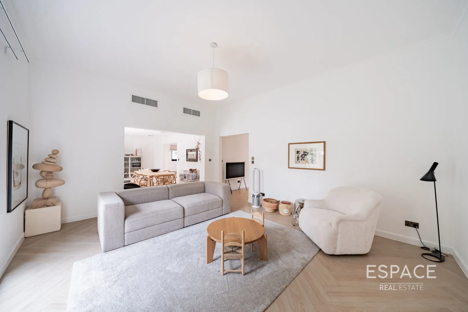 single static gallery