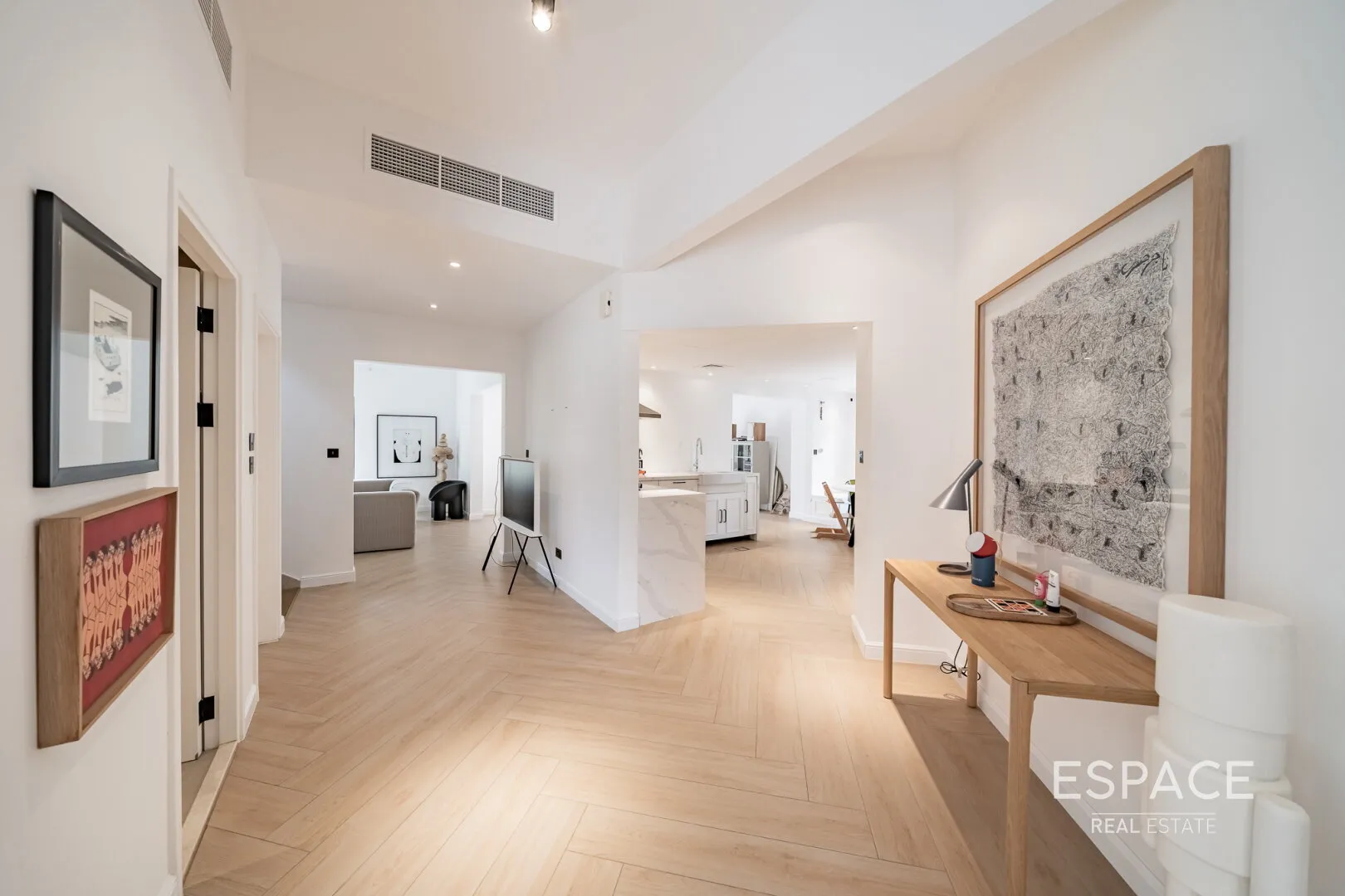 single static gallery