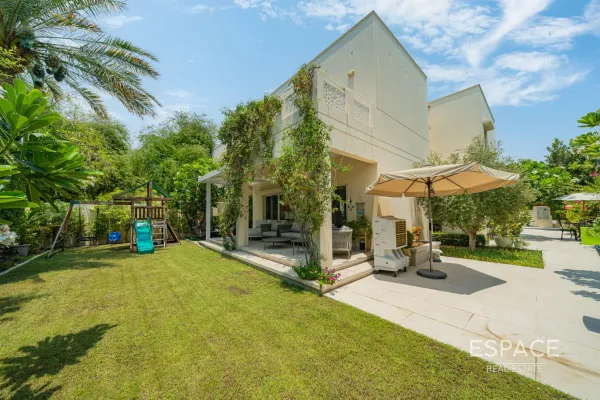 Meadows 9, Meadows, Dubai - Espace