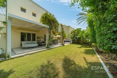 Meadows 9, Meadows, Dubai - Espace