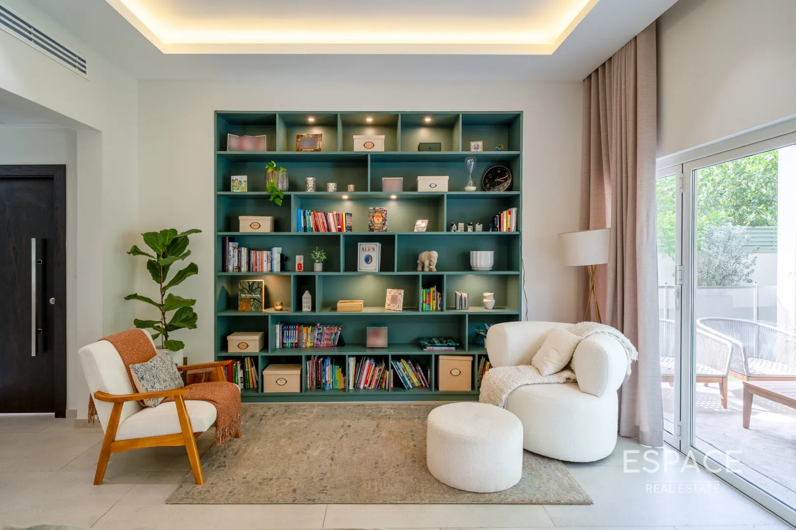 PropertiesGalleryCamera