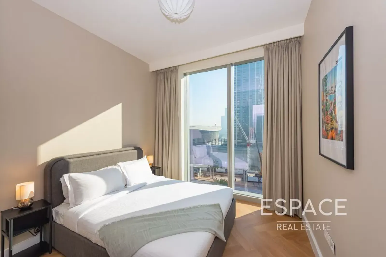 PropertiesGalleryCamera