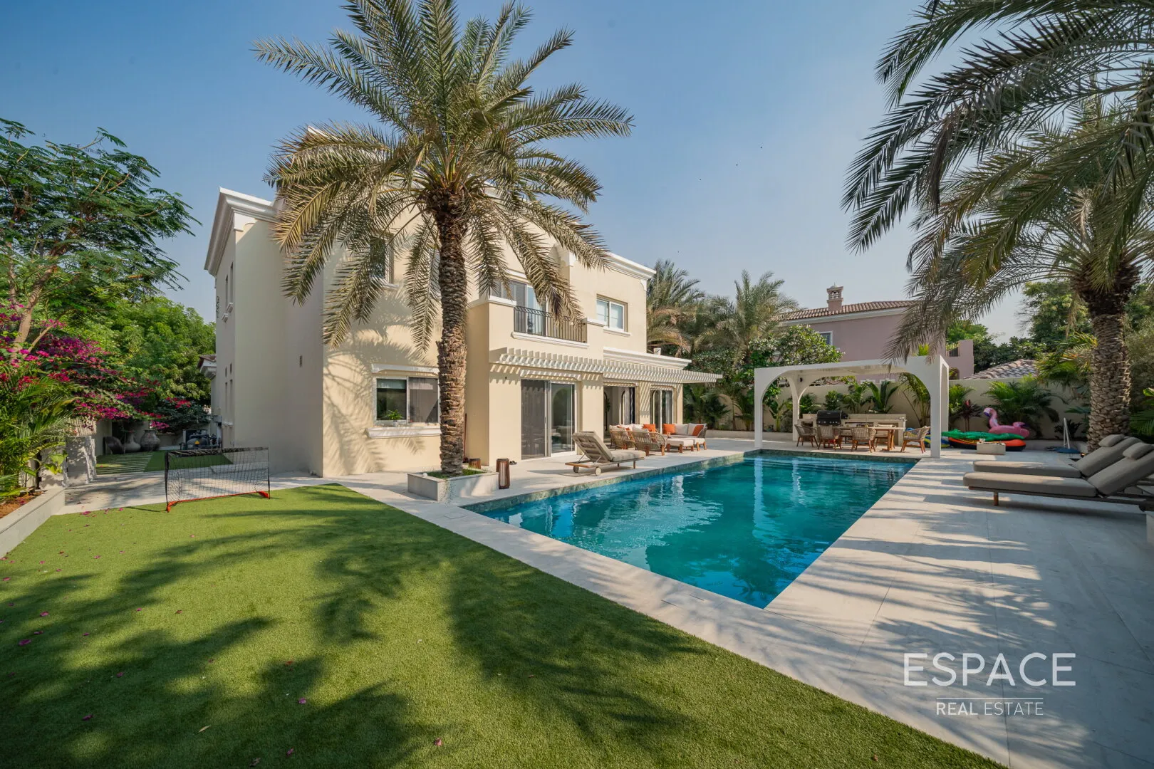 single static gallery